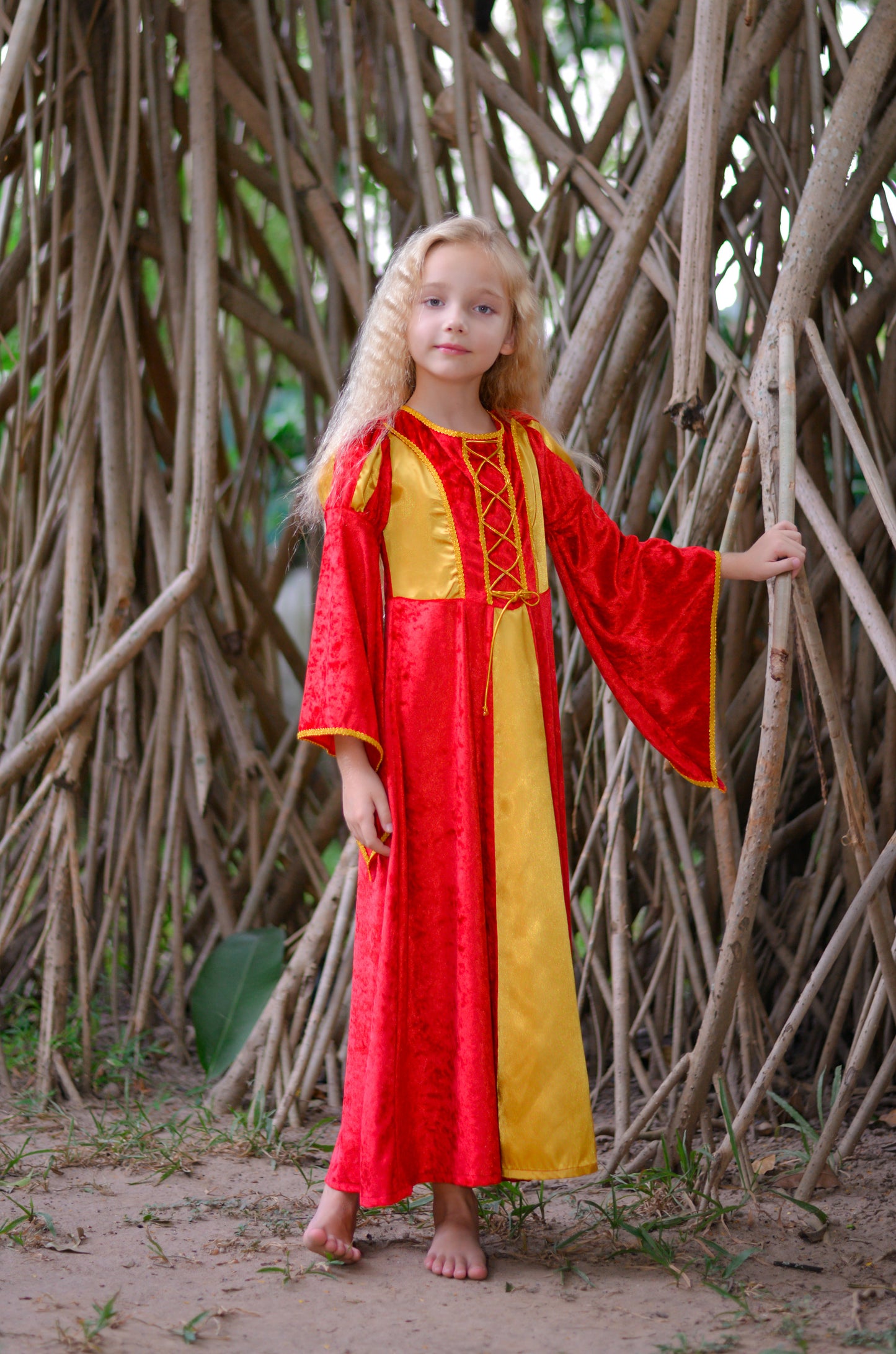 1787 Prinzessin Helena Rot – Mittelalterliche Kollektion